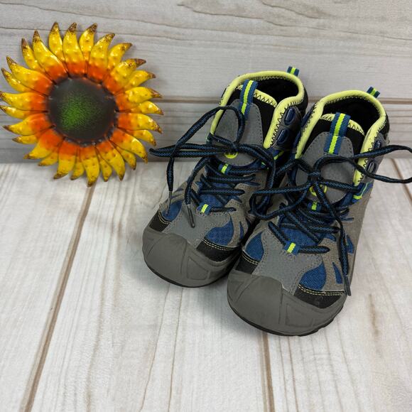 Merrell Kids Capra Mid Hiking Boots 1Y - Picture 1 of 8